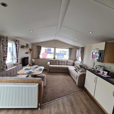 Happy Days Caravan Primrose Valley Filey Extérieur photo